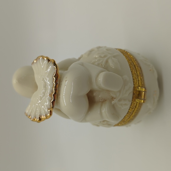 Formalities by Baum Bros snow angel trinket box - Picture 4 of 7